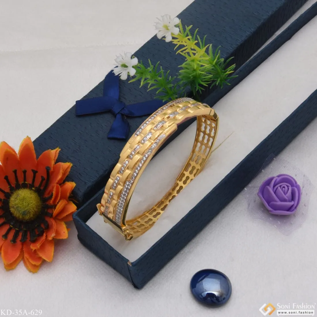1 Gram Gold Forming Delicate Design with Diamond Gold Plated Bracelet - Style A629