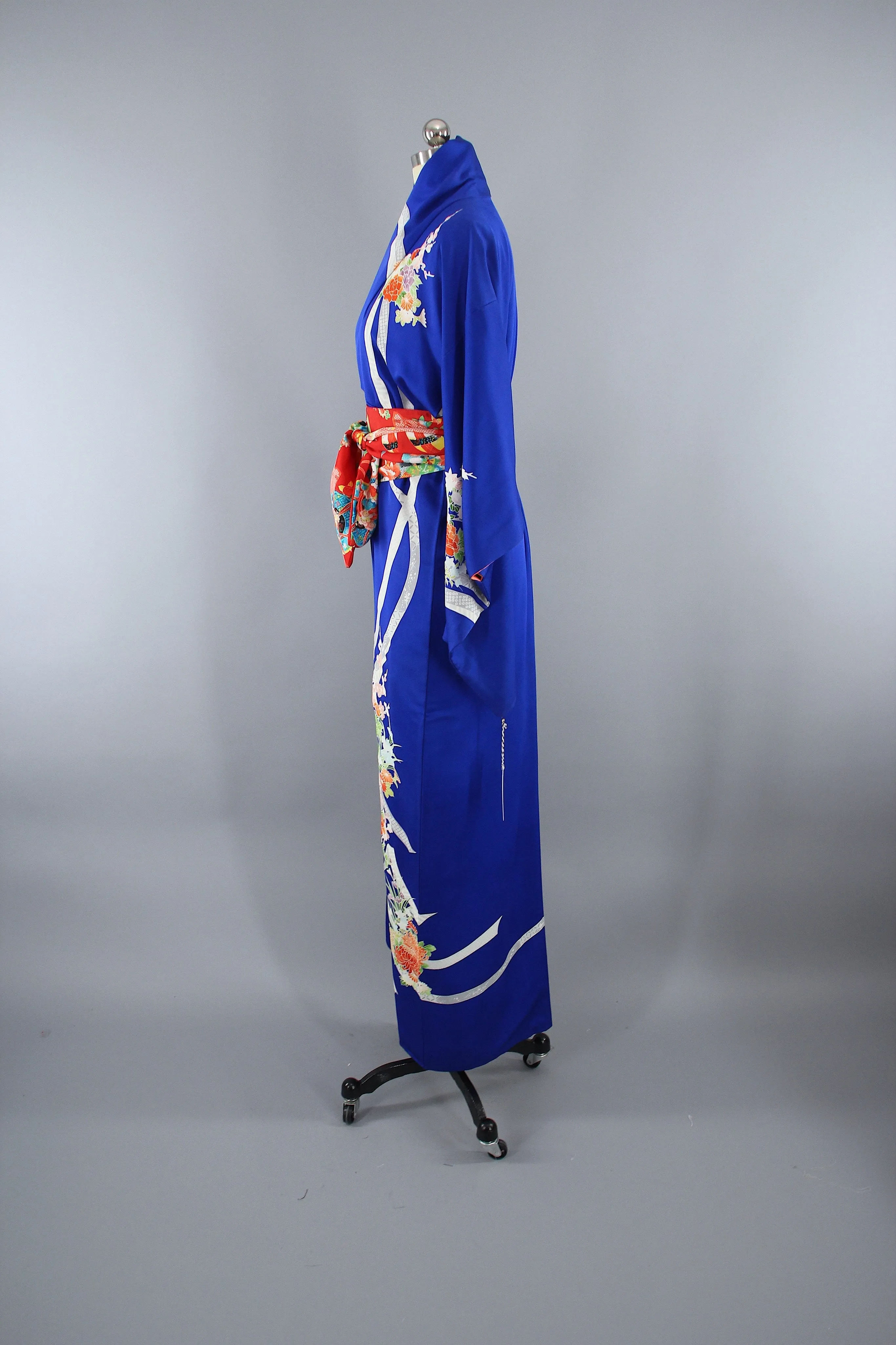 1960s Vintage Kimono Robe / Royal Blue Floral