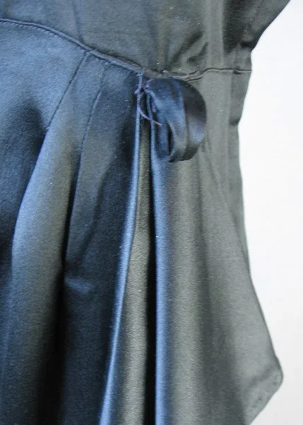 40s Women's Cocktail Dress Vintage 1940s LBD Slinky Draped Black Silk Medium VFG