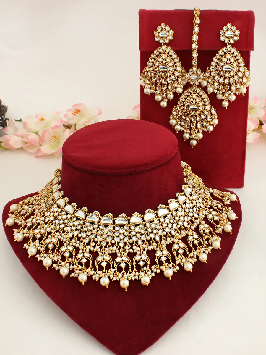 Aarzoo Necklace Set