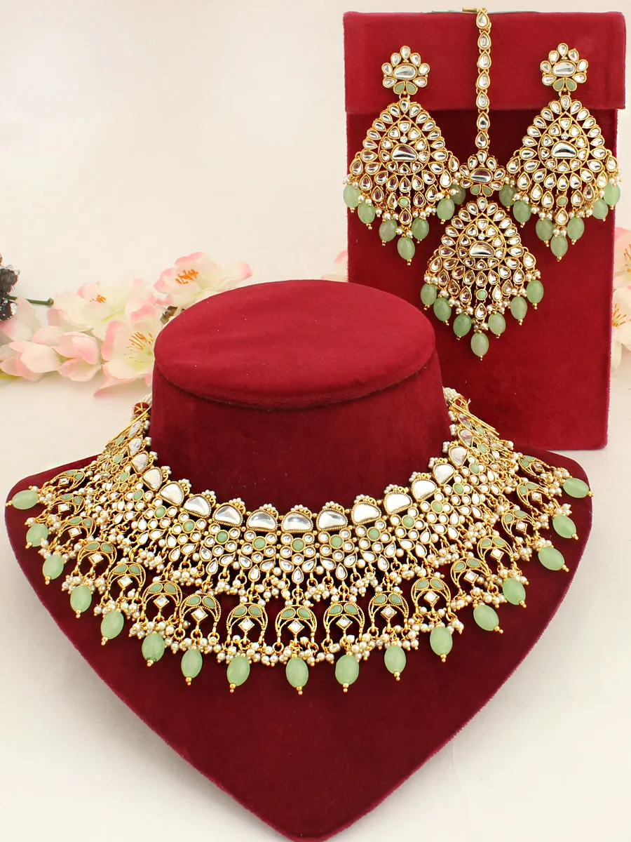 Aarzoo Necklace Set