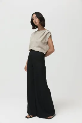 Akabe Top