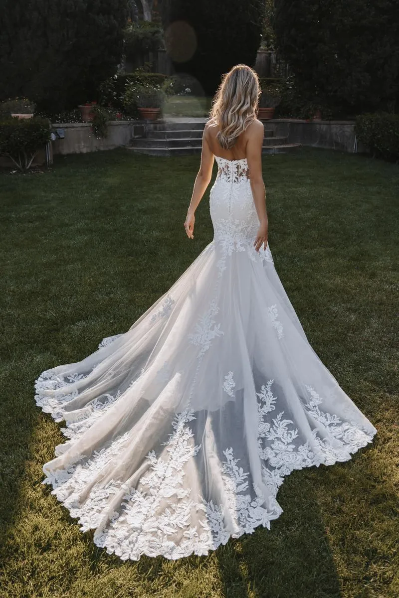 Allure Bridals Couture Dress C636