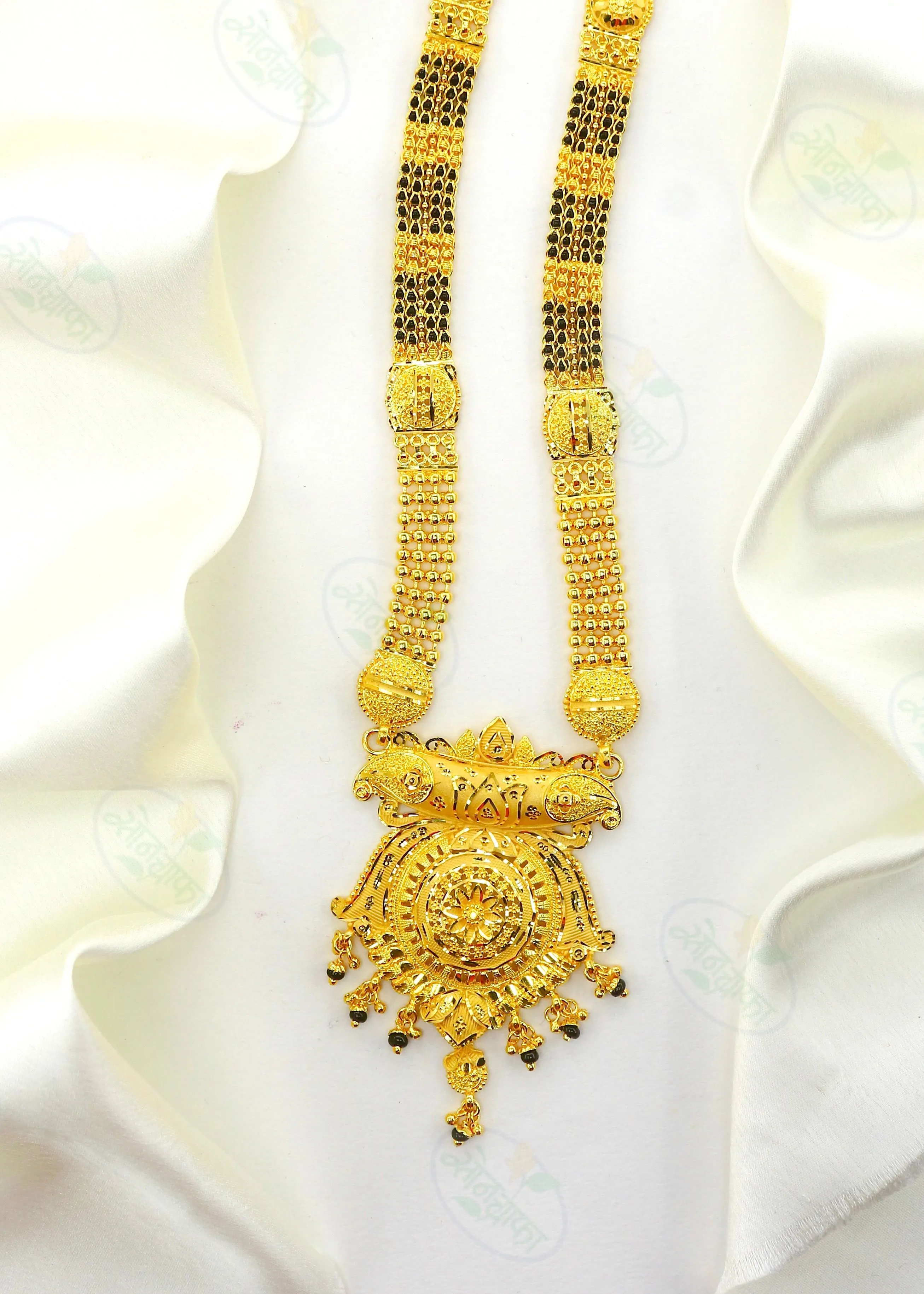 BEAUTIFUL LOTUS DESIGNER MANGALSUTRA