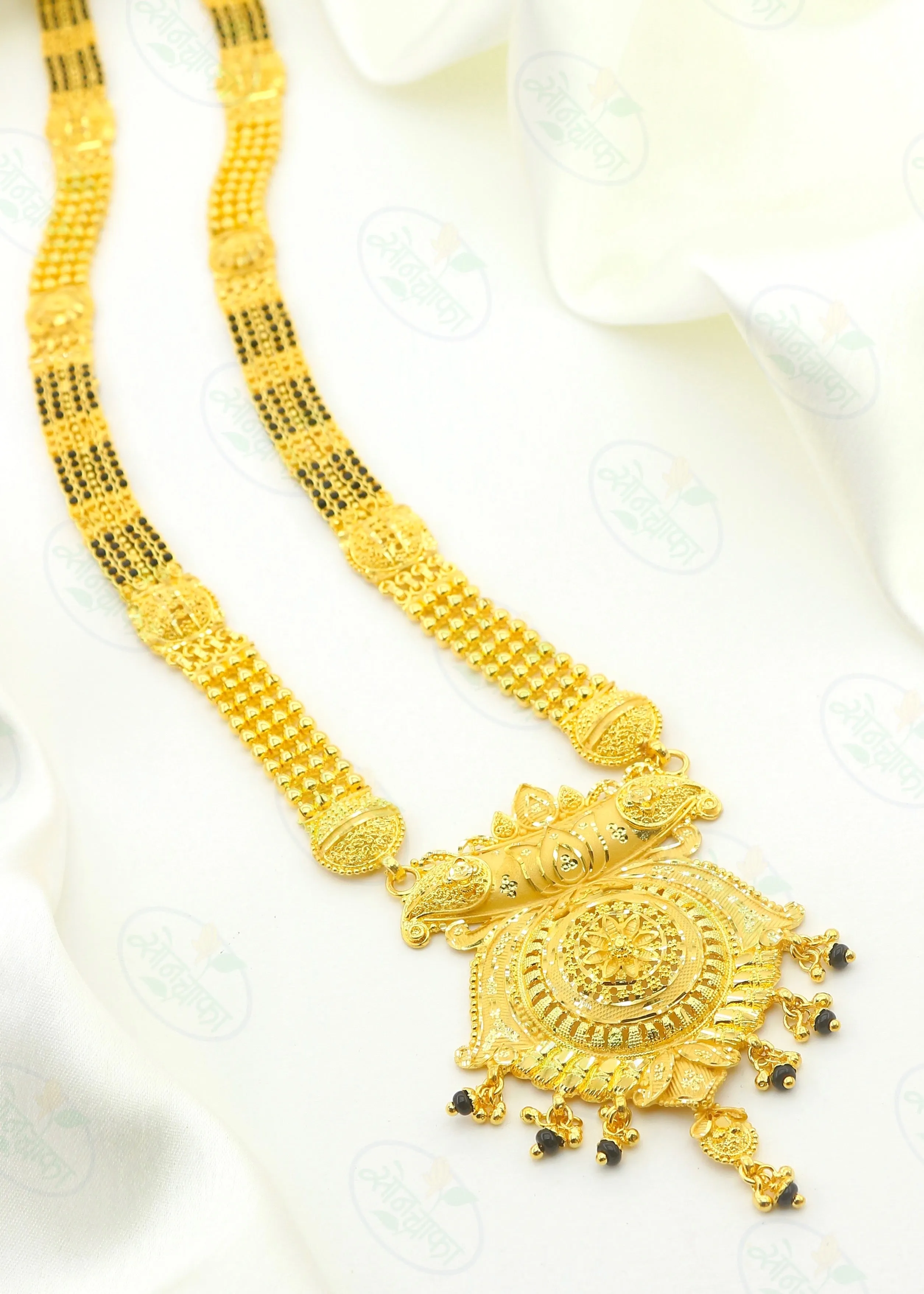 BEAUTIFUL LOTUS DESIGNER MANGALSUTRA