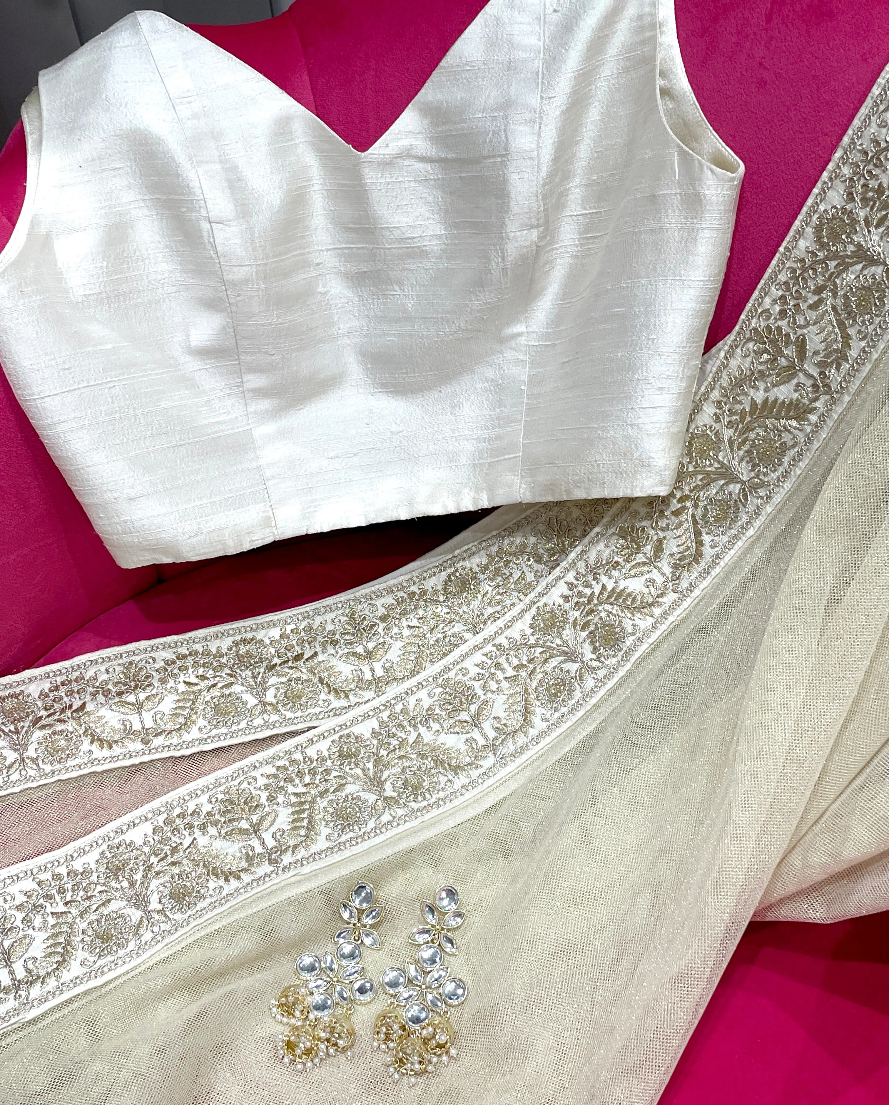 BISHA Gold and Ivory Dupatta