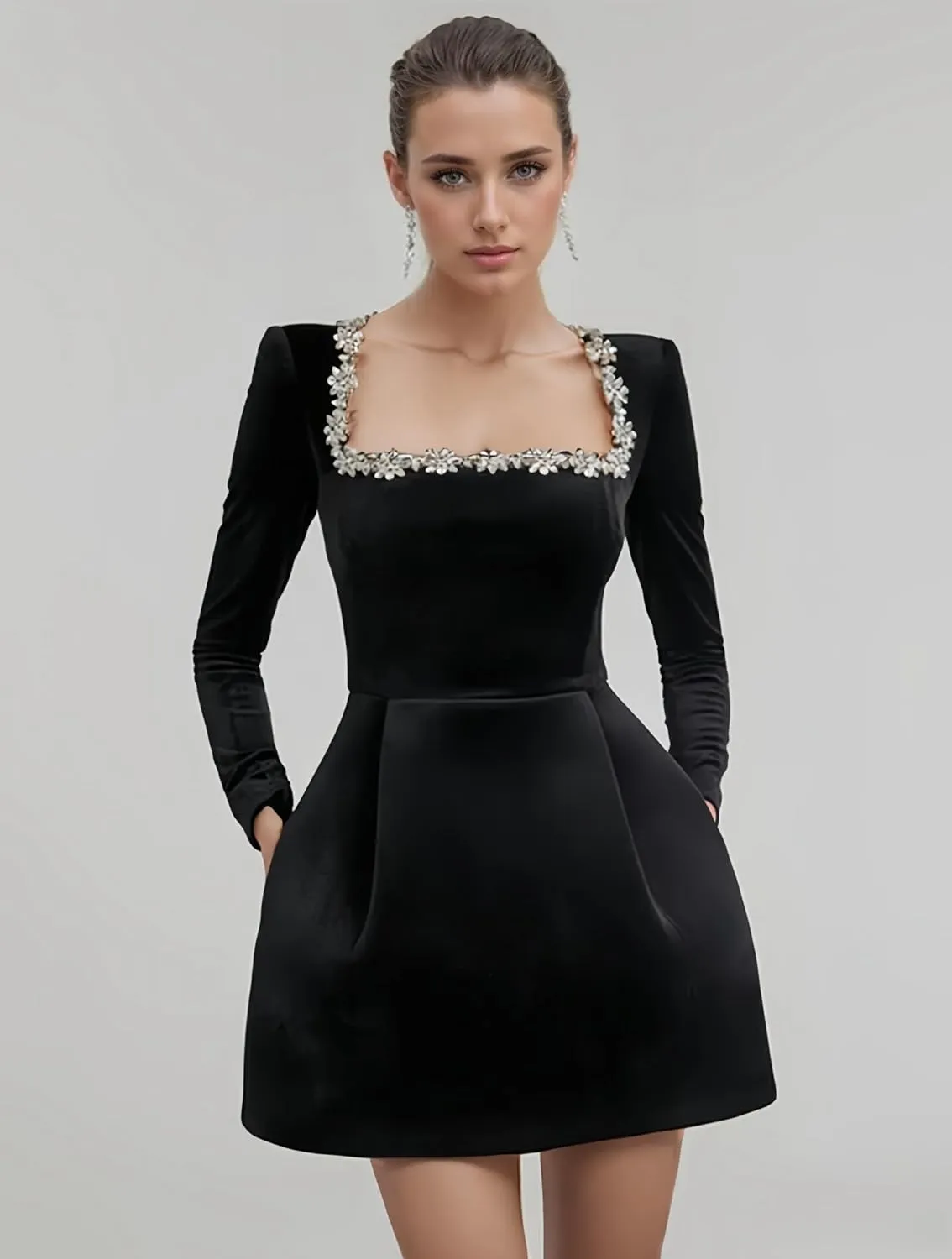 Crystal Square Neck Wedding Dresses for Brides Long Sleeve Velvet Short Bridal Gowns with Pockets