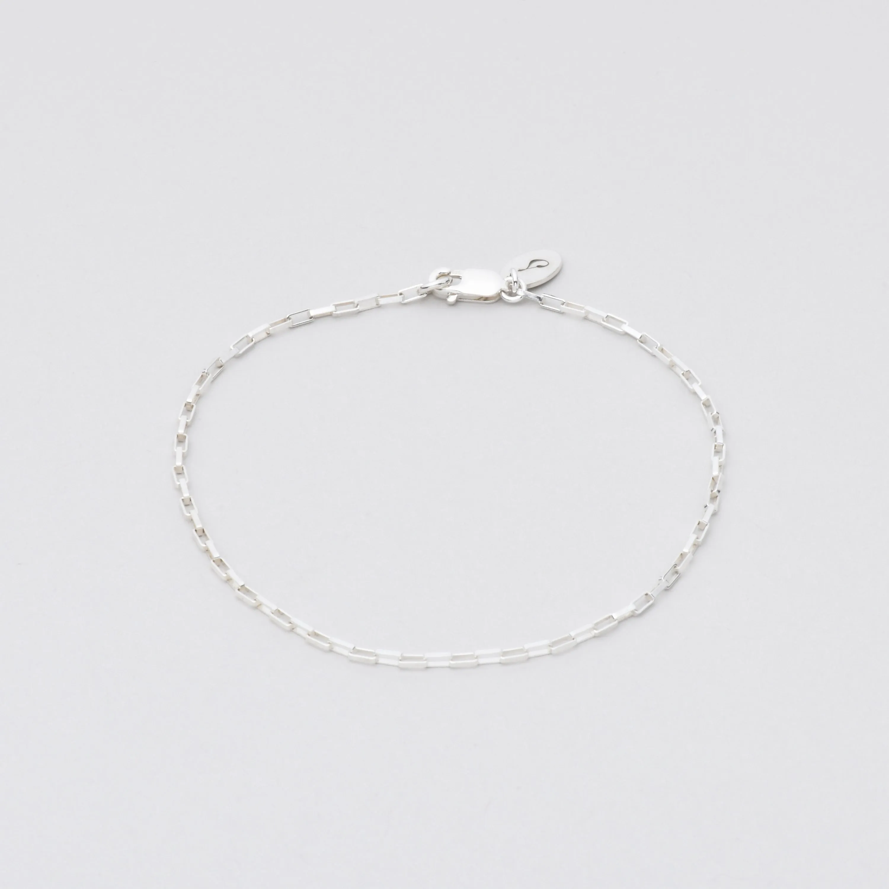 Dainty Venetian Box Bracelet