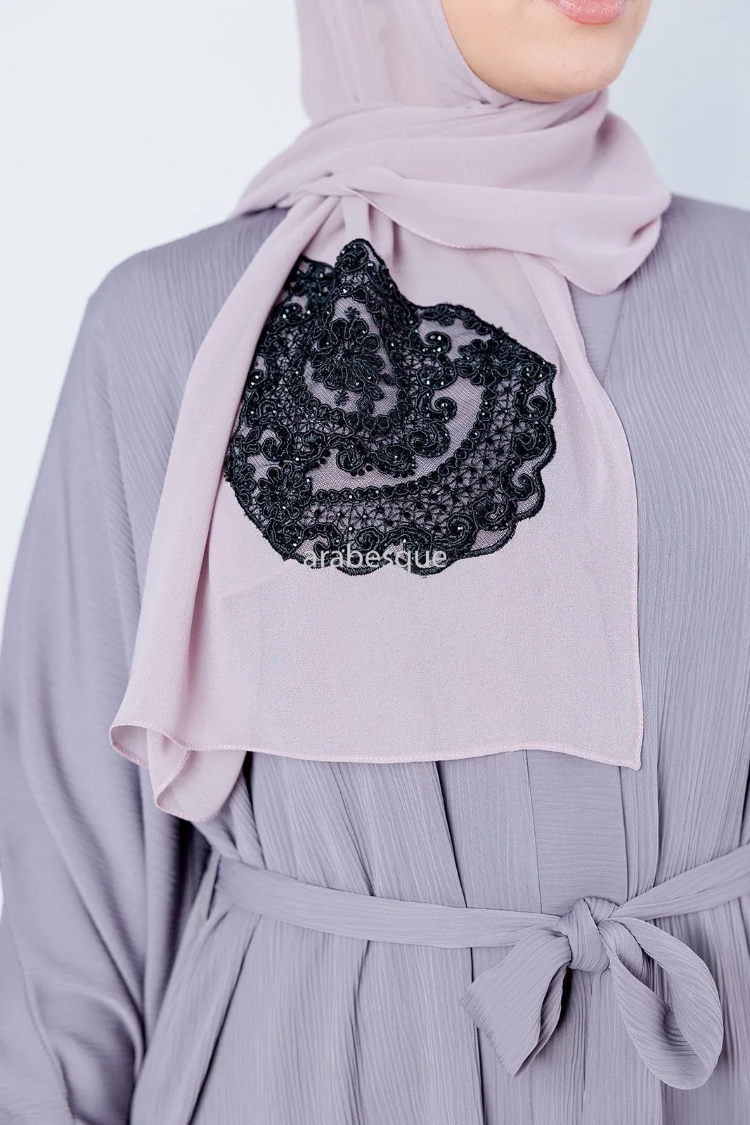 Hajer Lilac Abaya