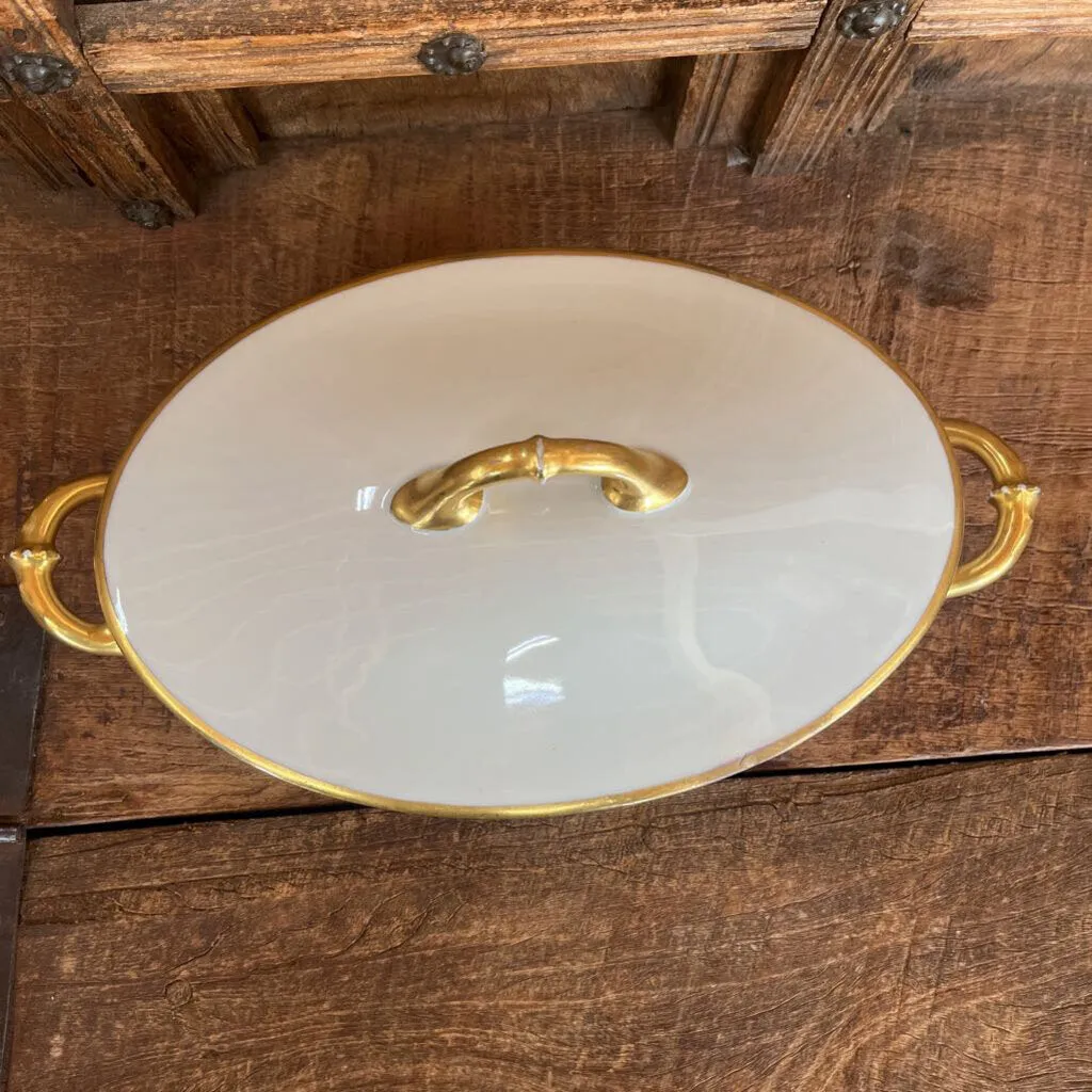 HAVILAND FRANCE WHITE PORCELAIN CHINA GOLD TRIMMED COVERED VEG BOWL