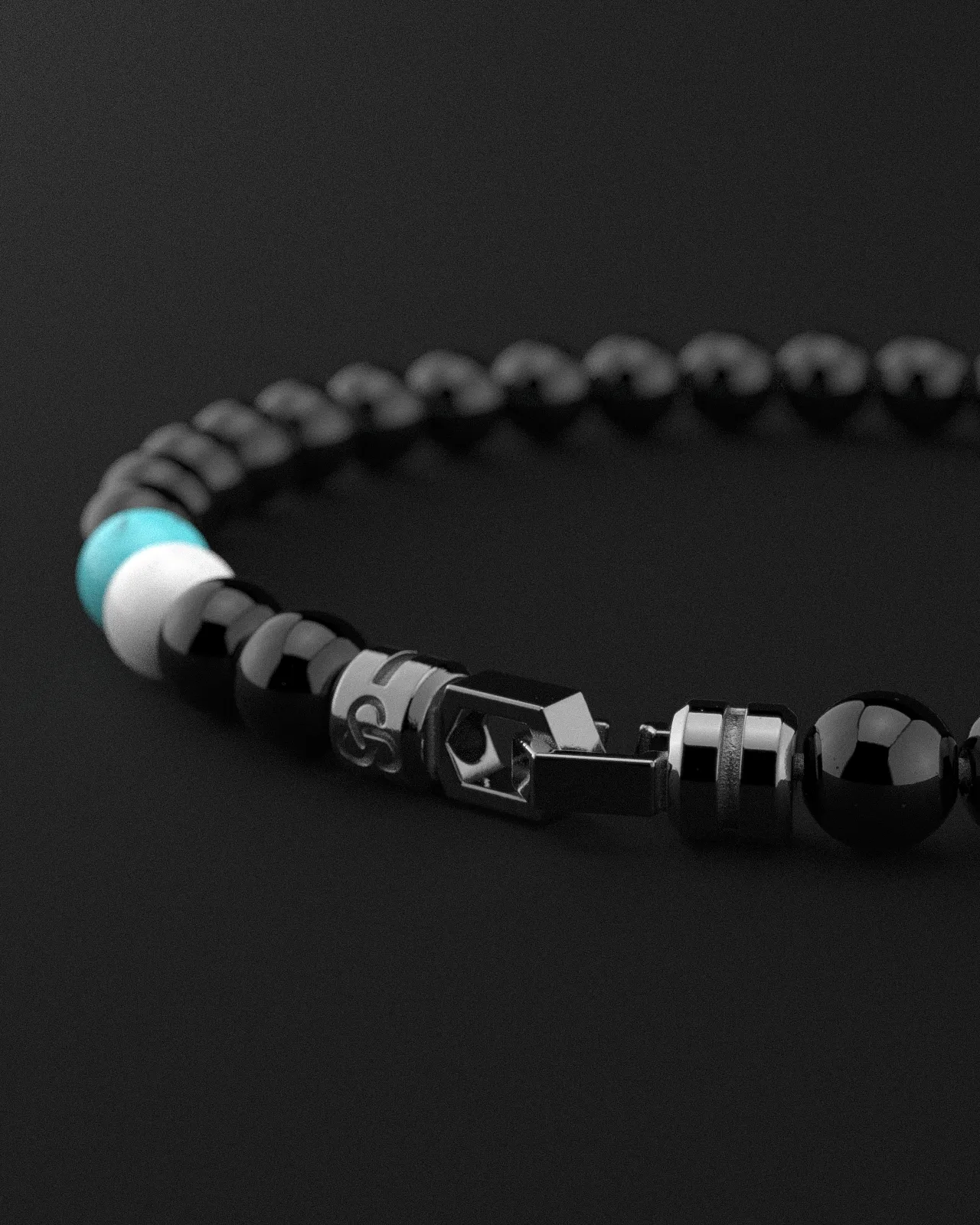 Onyx   Turquoise   Tridacna Bracelet 6mm | VERTEX