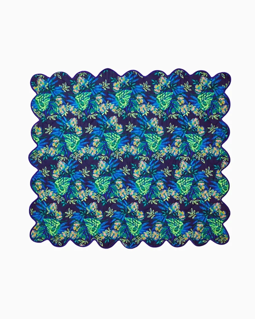 Reversible Cotton Throw With Scallop Trim