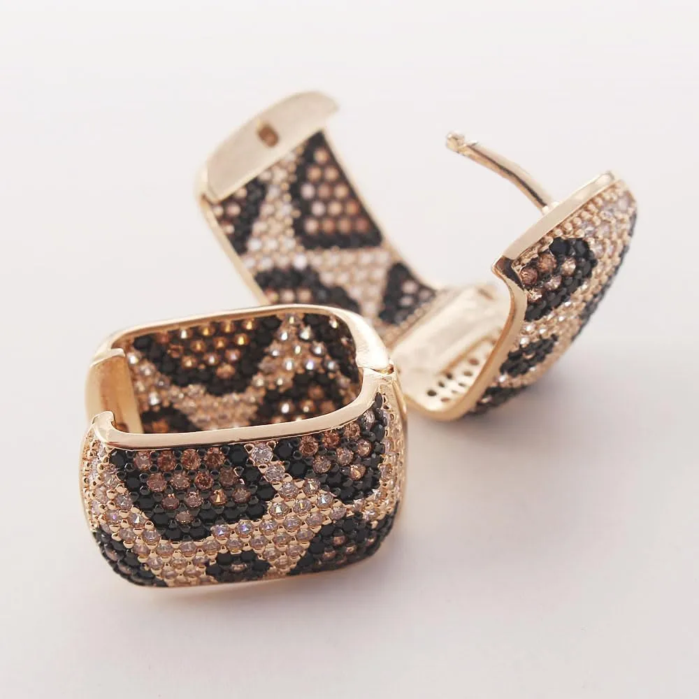 Shinny Animal Leopard Print Earrings Cubic Zirconia Paving Gold Plated Women Hoop Earrings Statement Chunky Circle Huggie Earrings