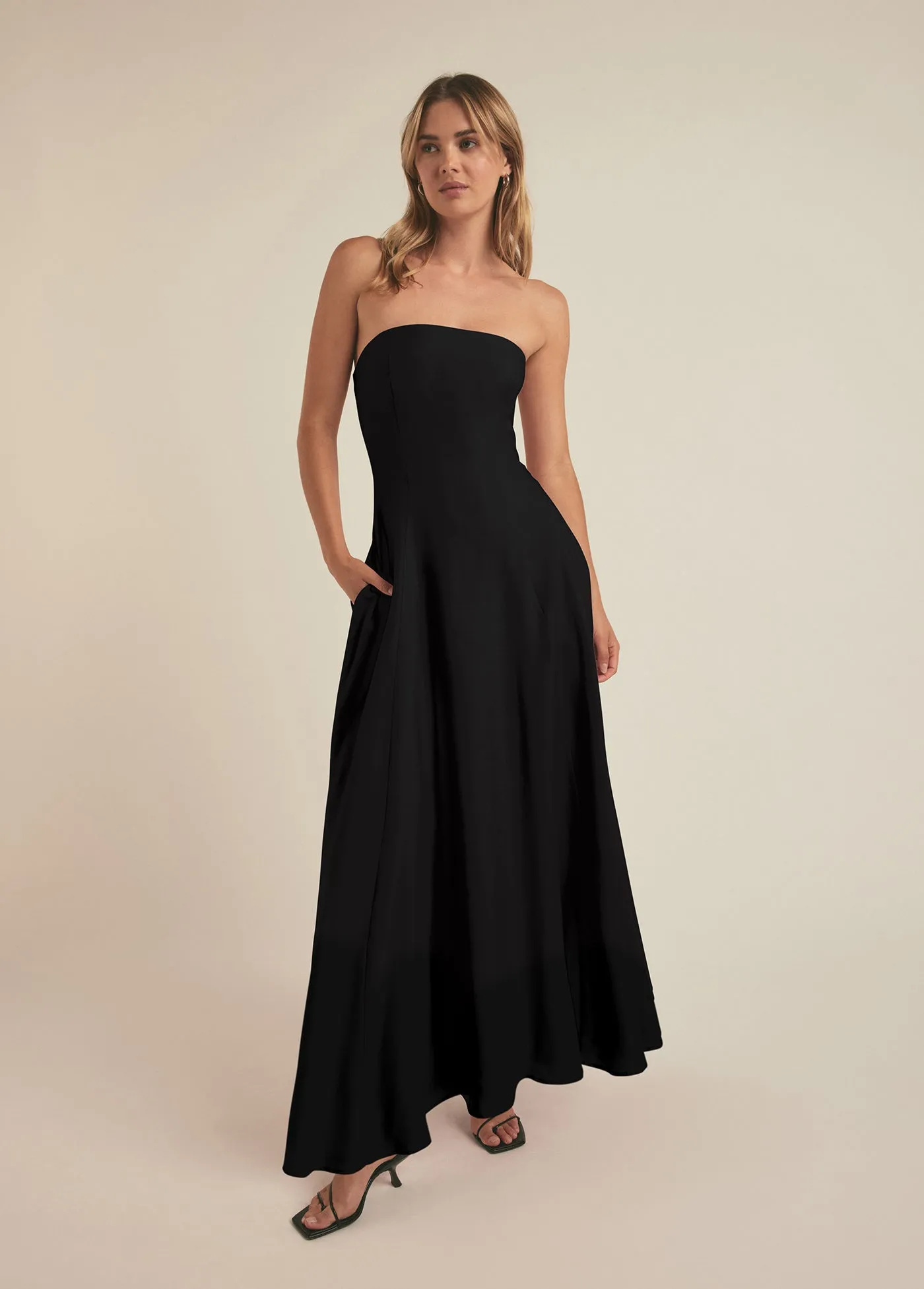 THE FAVORITE LINEN DRESS