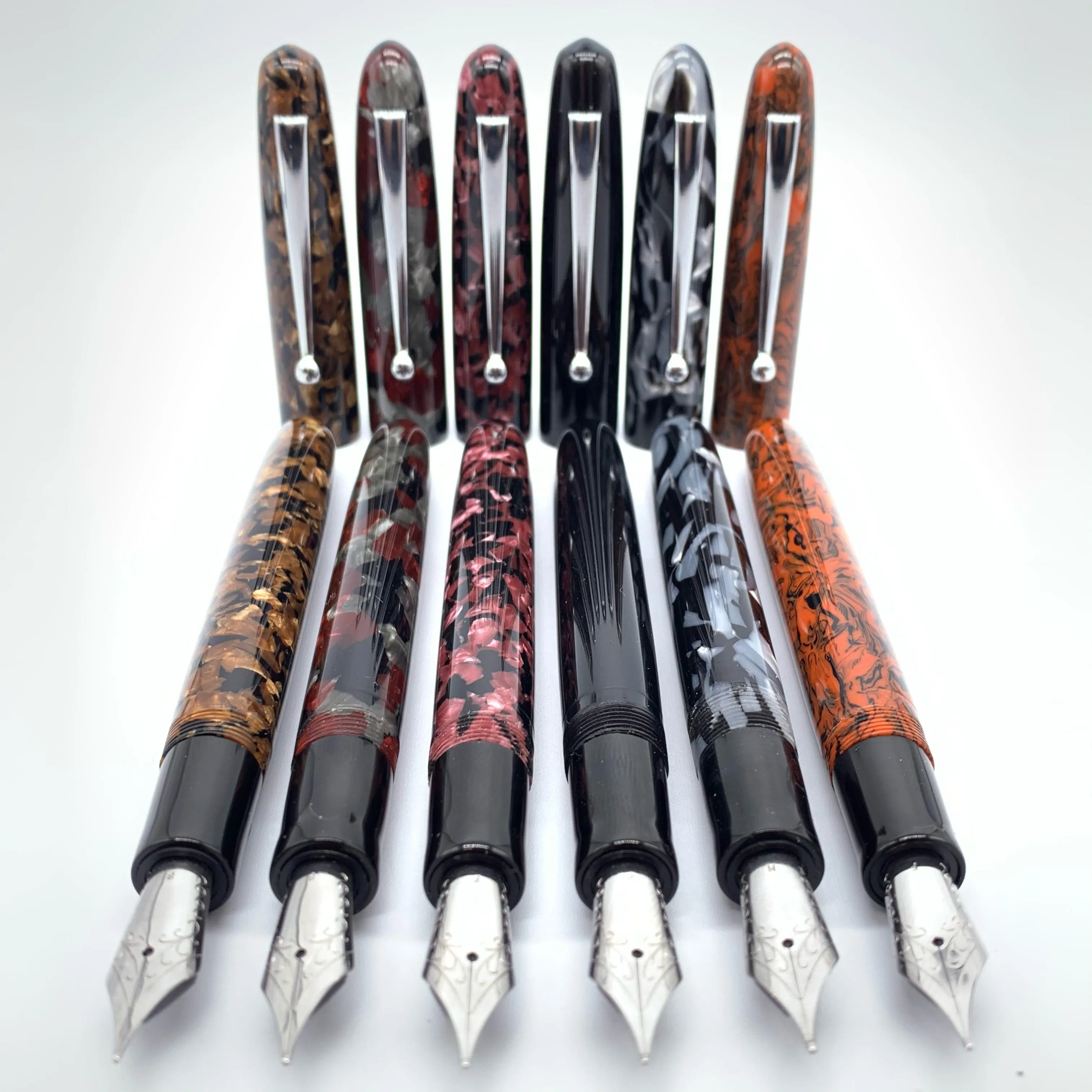 Vintage Italliano Cellulose Acetate Fountain Pen