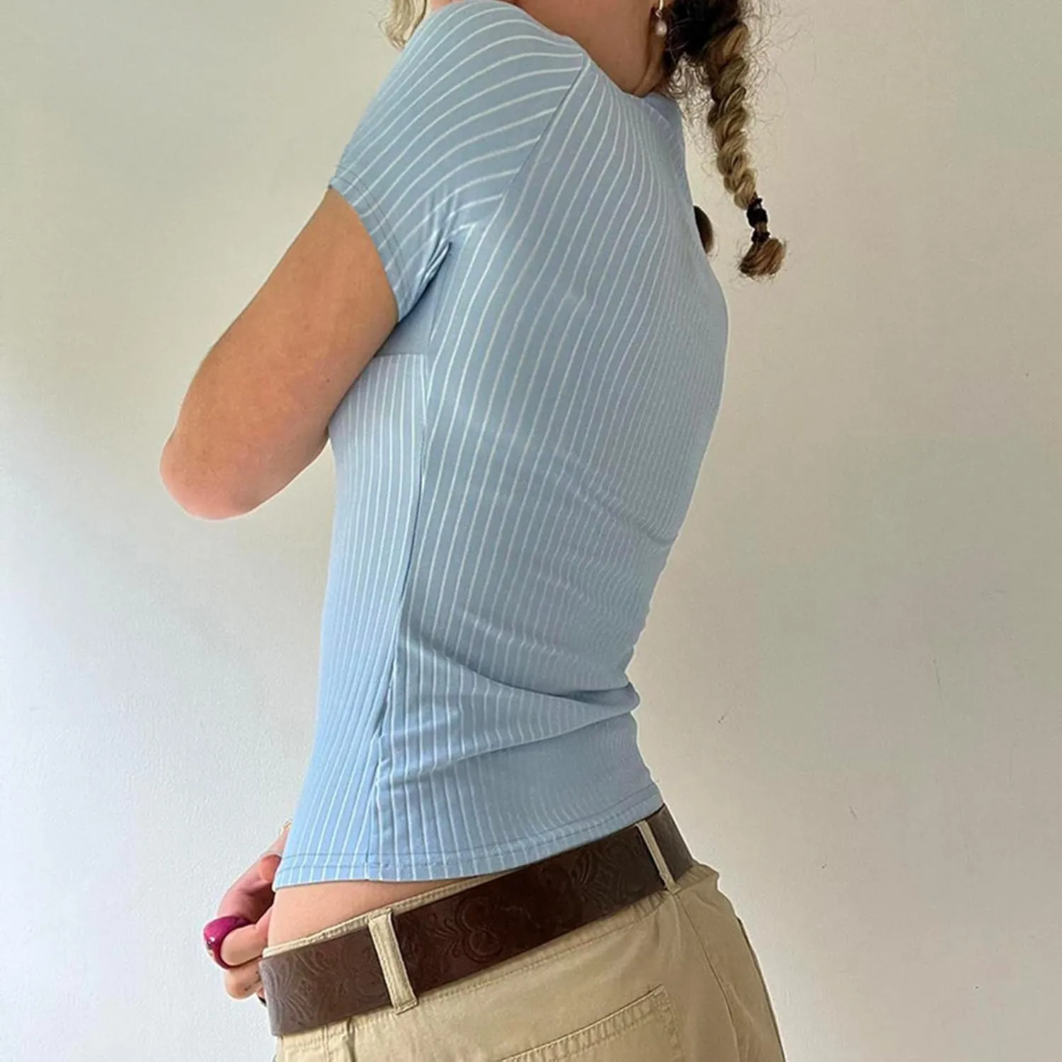 Women Y2k Short Sleeve Button Down Shirts Coquette V Neck Collared Crop Tops Vintage Slim Fit Going Out Blouse